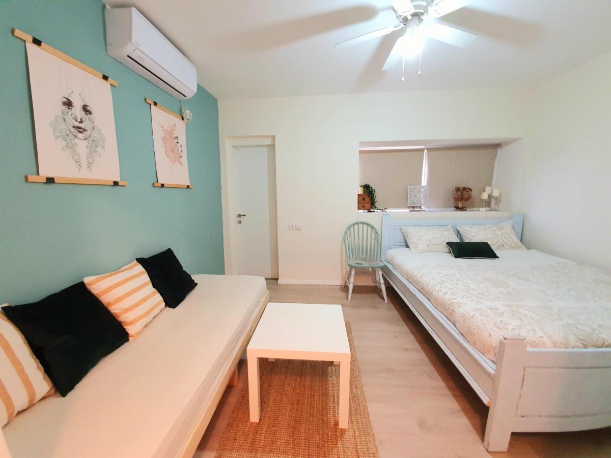 Sunshine Suite Boutique Only 5 Min Walk To The Beach - By Seaelo 엘라트 외부 사진