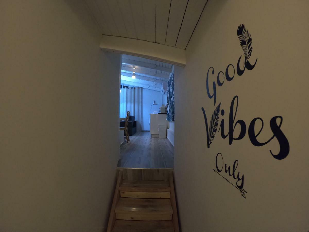 Sunshine Suite Boutique Only 5 Min Walk To The Beach - By Seaelo 엘라트 외부 사진