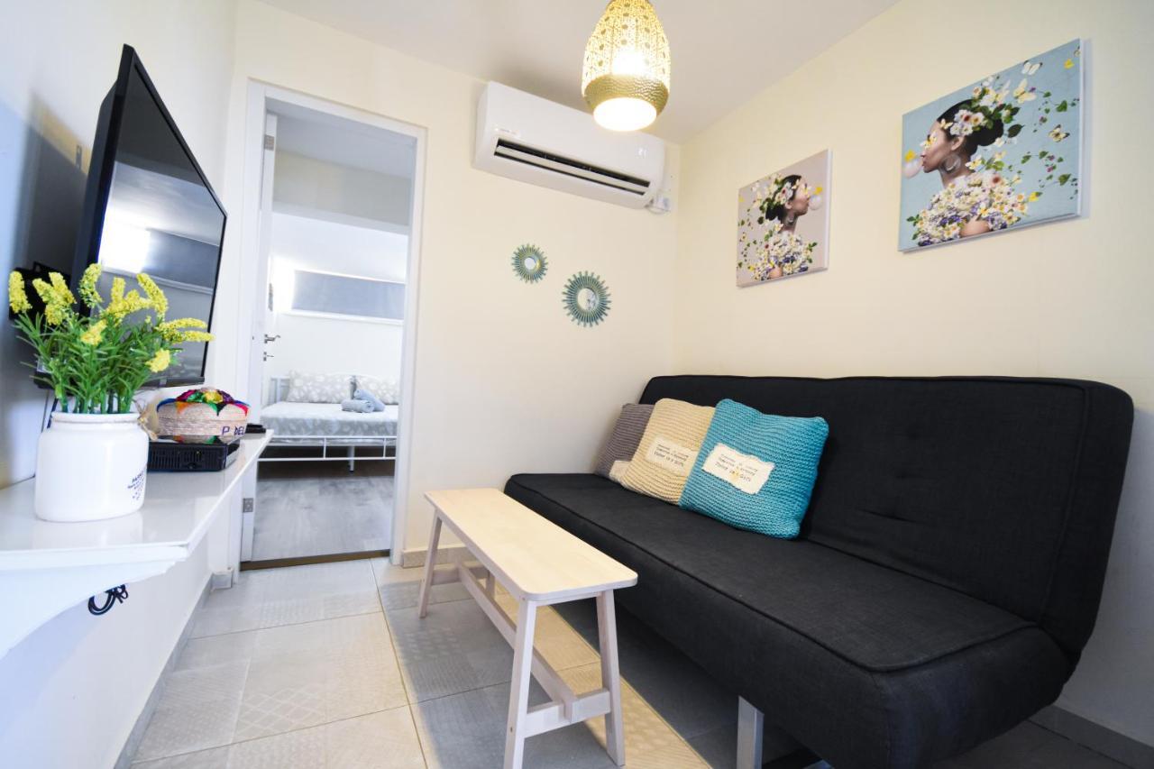 Sunshine Suite Boutique Only 5 Min Walk To The Beach - By Seaelo 엘라트 외부 사진