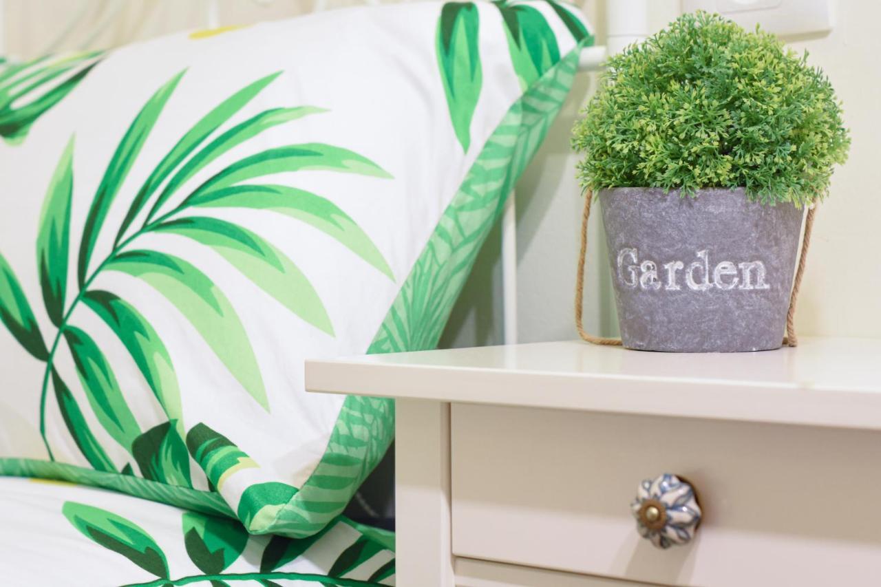 Sunshine Suite Boutique Only 5 Min Walk To The Beach - By Seaelo 엘라트 외부 사진