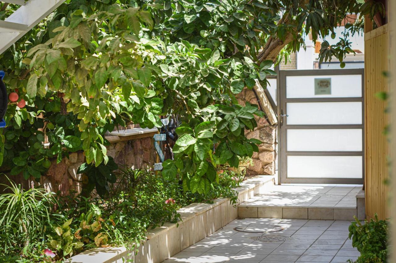 Sunshine Suite Boutique Only 5 Min Walk To The Beach - By Seaelo 엘라트 외부 사진